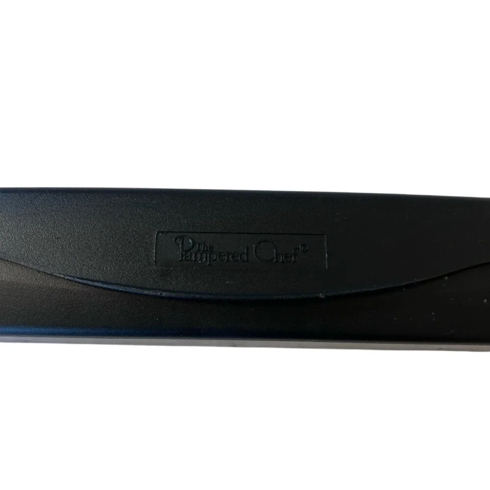 Pampered Chef Knife and Fork Carving Set with‎ Sharpener Equipped Case